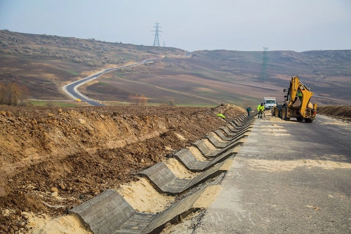 un drum din judetul Iasi care este asfaltat