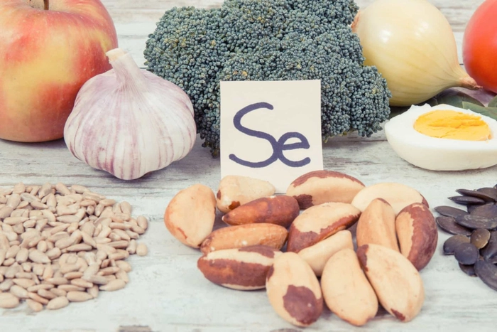 mai multe ingrediente in care se regasesc seleniu