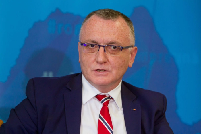 meditațiile cu profesorul de la clasă, Sorin Campeanu, ministrul educatiei