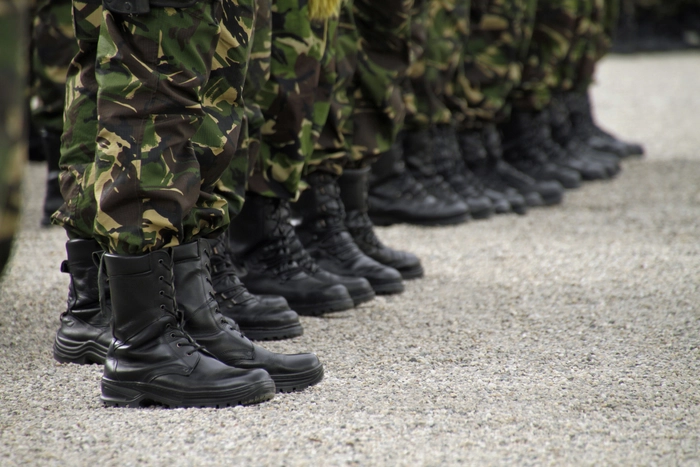 mii de cadavre de soldați ruși depozitate, bocancii militarilor