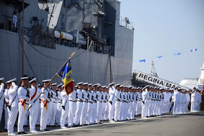 o imagine de la Ziua Marinei
