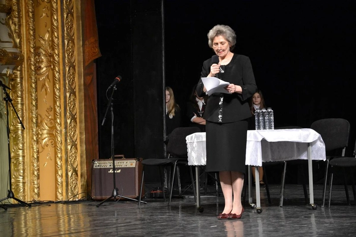 o imagine cu Gabriela Sandulescu