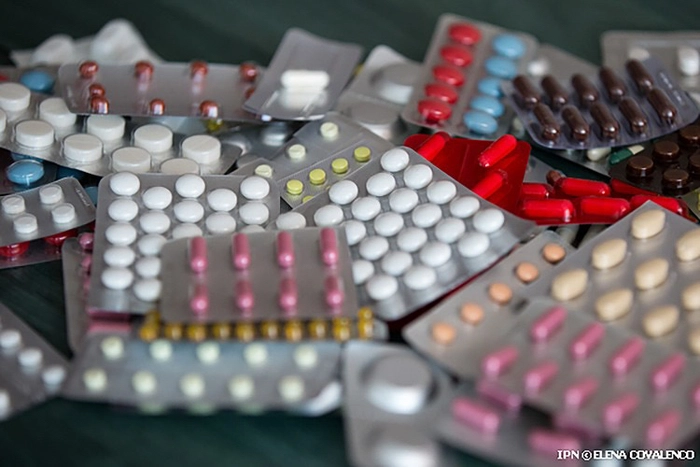 mai multe medicamente
