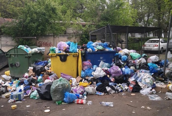 Deseuri menajere