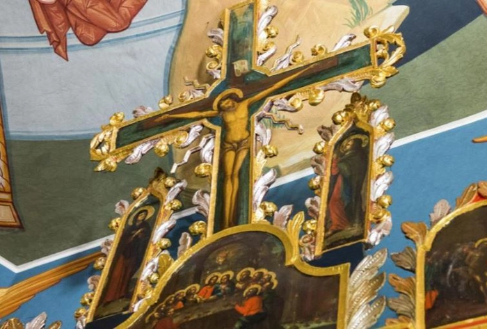 cruce cu Iisus Hristos