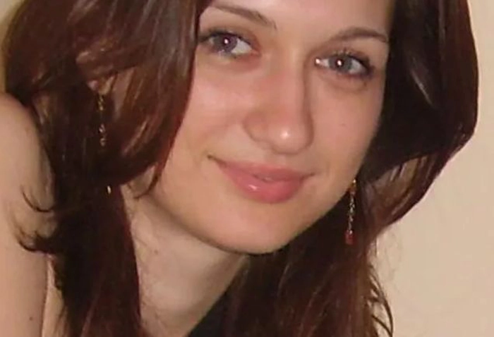 Anamaria Tulumb
