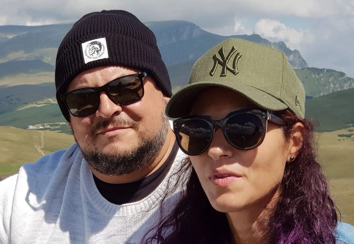 catalina babonete alaturi de sotul ei mihai bobonete la munte
