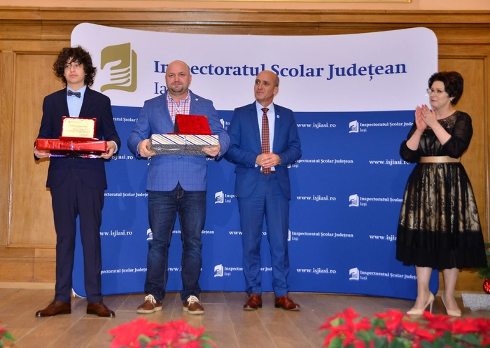  elev si profesor premiati in cadrul Galei Excelentei in Educatie