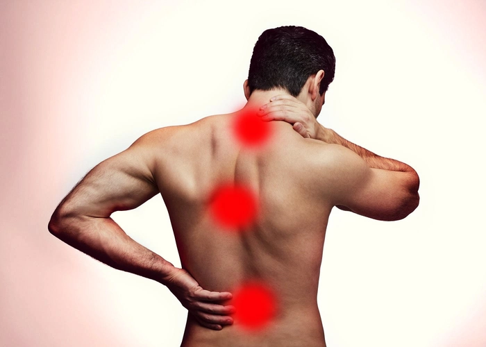 grafica persoana care acuza durere de spate