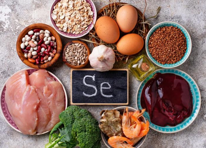 mai multe ingrediente in care se regasesc seleniu