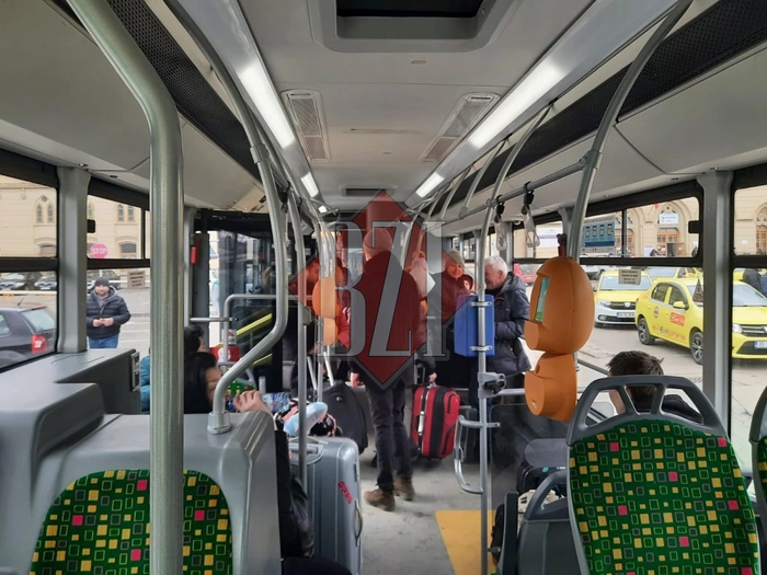  calatori in autobuz