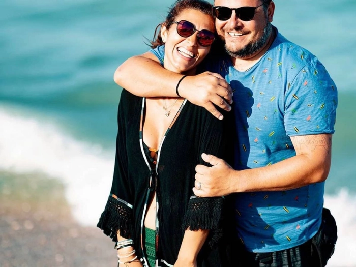 catalina babonete alaturi de sotul ei mihai bobonete la mare
