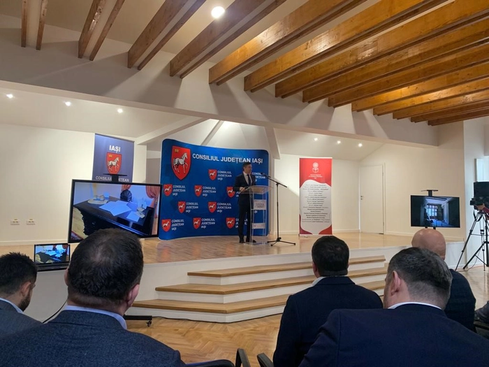 primarul orasului, Mihai Chirica la conferinta de presa