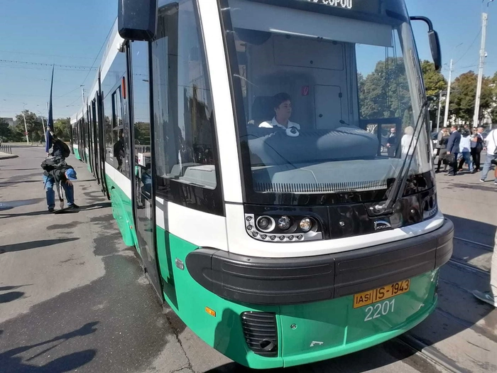 un tramvai PESA