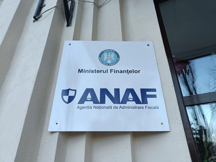 profesorii care oferă meditații ANAF