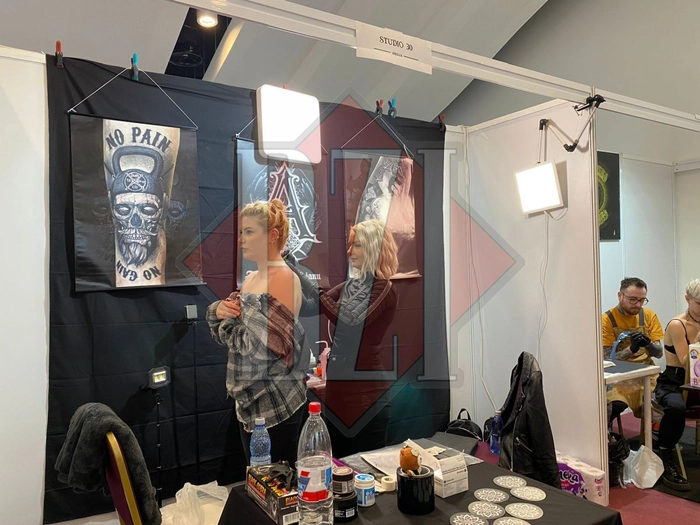 poză la centrul de evnimente Agora iași la festival de tatuat