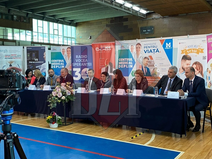 o poză de la conferința de presă din data de 9 mai 2023 de la Sala Polivalentă din Iași