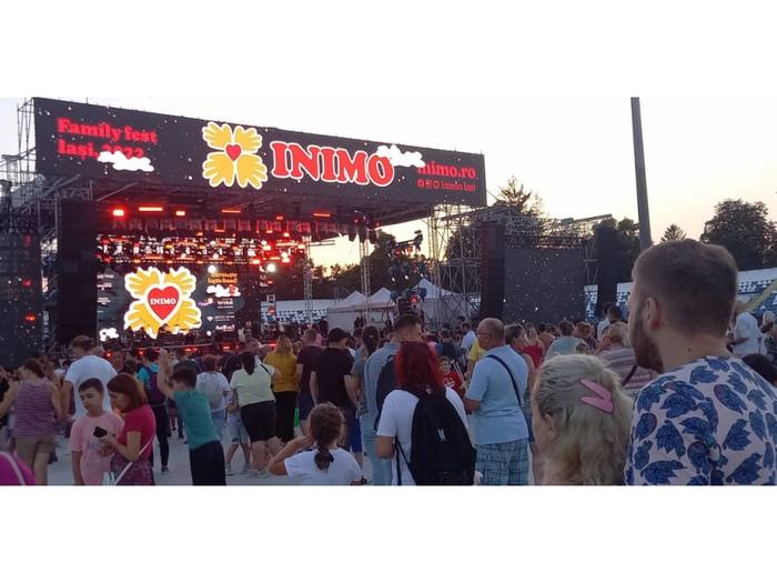 o poză de la prima ediție a festivalului Inimo