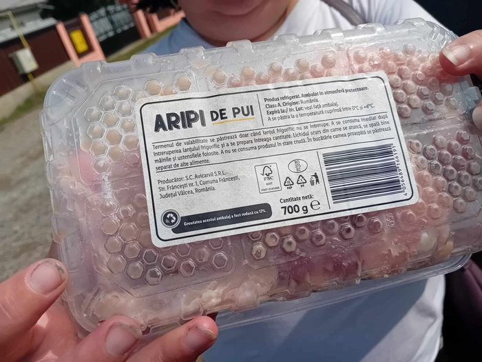  poză cu caserolele cu aripi de pui