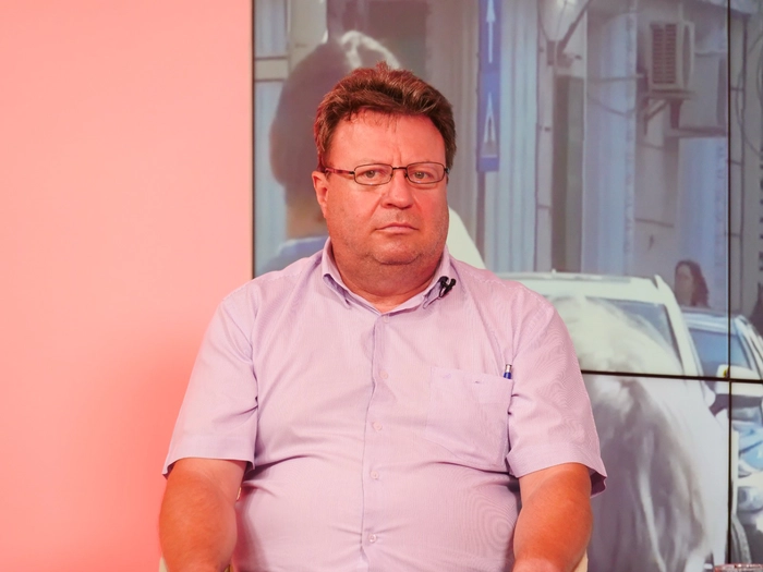 o poză cu Cristian Stoica