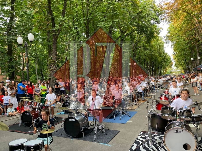  poză de la evenimentul Toboșariada