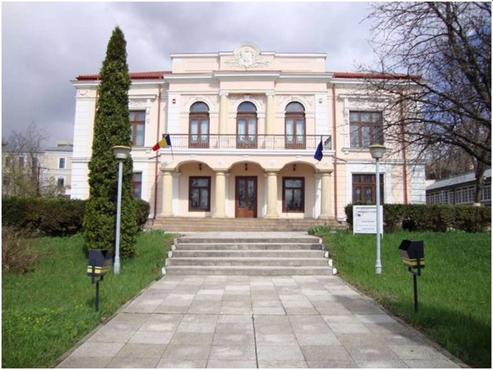 muzeul national al literaturii din iasi