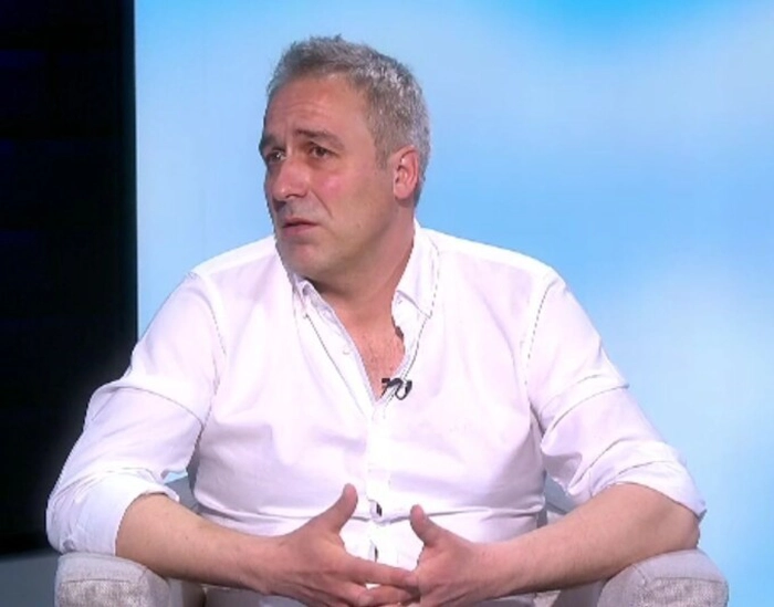  o imagine cu actorul, scenaristul si dramaturgul Mimi Branescu