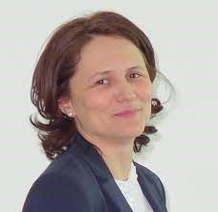 Gabriela Condrea inspector scolar pentru managent institutional de la Inspectoratul Scolar Județean Iasi