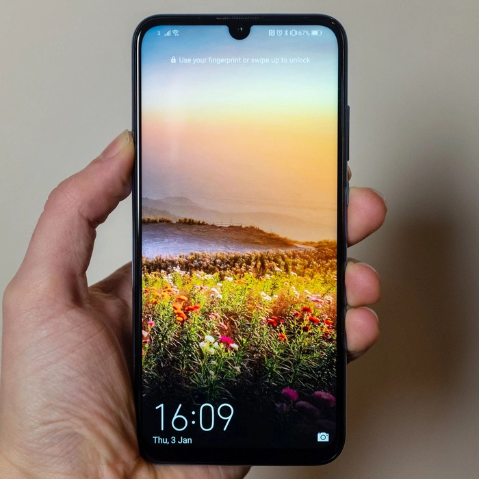 telefon in mana