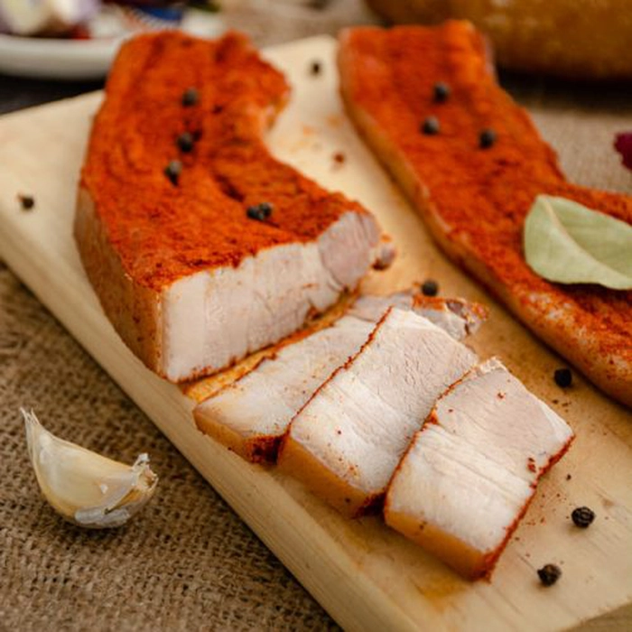 slanina fiarta si bucati de slanina