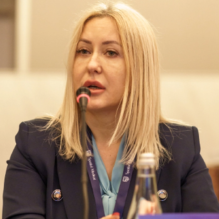  Corina Gisca