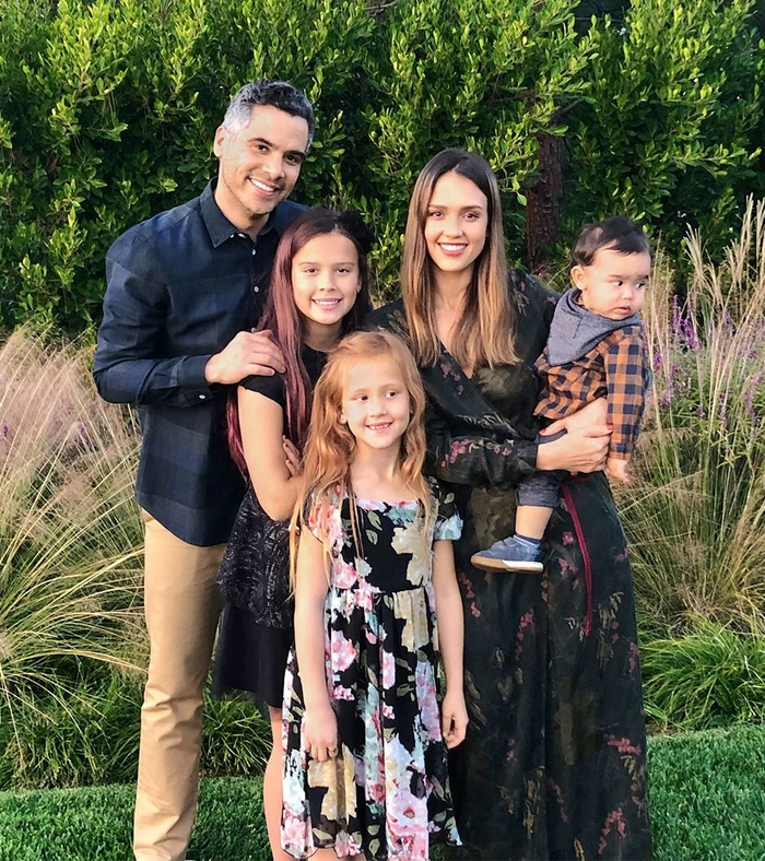 Cash Warren si Jessica Alba cu copiii