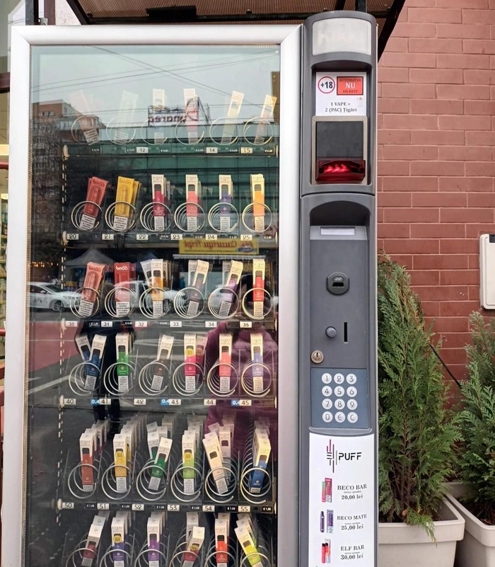 Țigările electronice de unică folosință sunt ușor de ascuns, ușor de confundat și nu lasă mirosuri