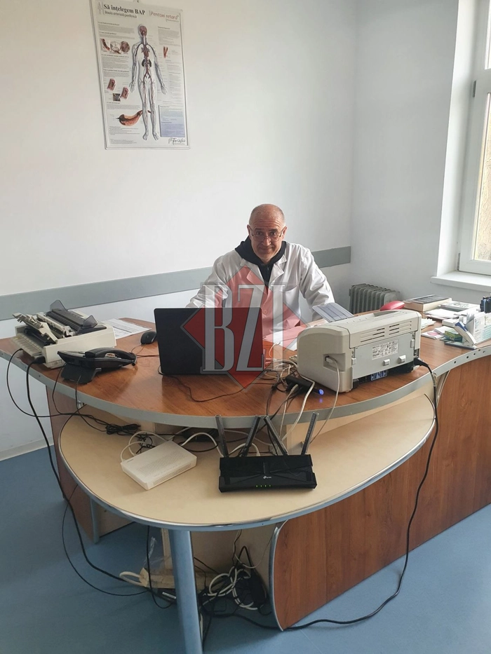 o imagine cu medicul primar din comuna Dagata, Herescu Cristian Mihai