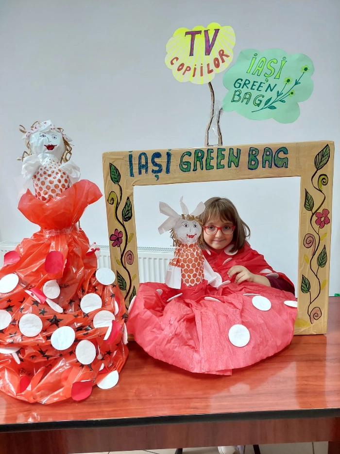 pil cu lucrarea realizata la Iasi Green Bag