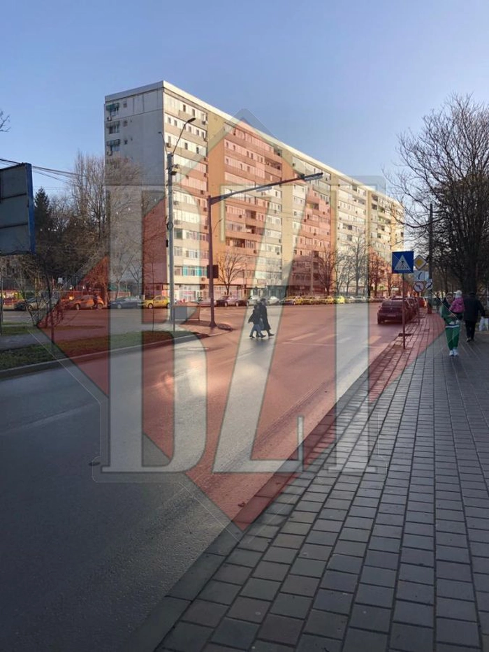 intersectie dintre doua strazi