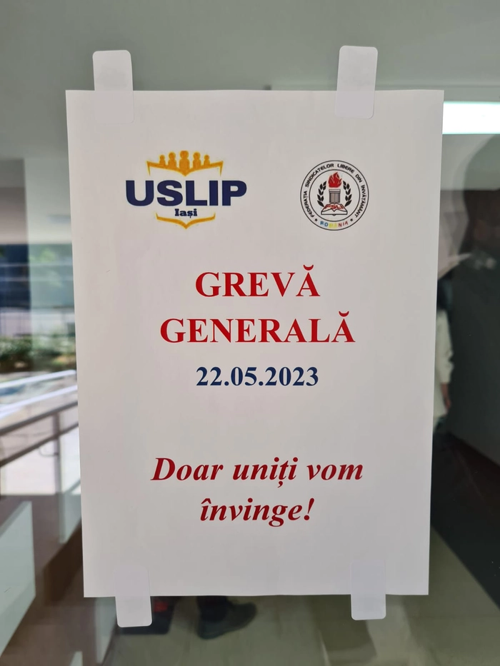 Afis cu greva care a inceput pe 22 mai 2023