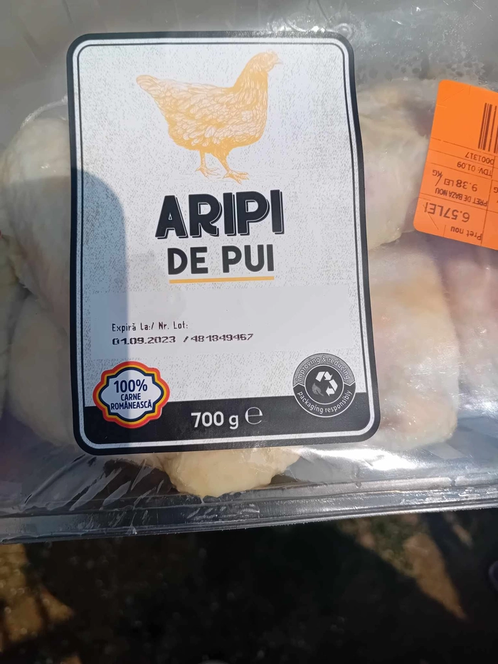 poză cu caserolele cu aripi de pui