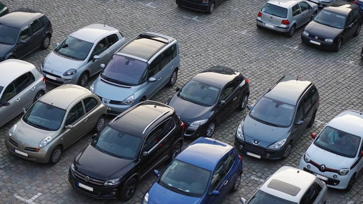 Primăria Municipiului Iași mai scoate la licitație 11 locuri de parcare. Iată data-limită de depunere a dosarelor