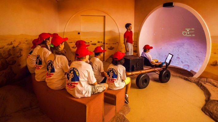 O elevă din Iași cucerește NASA! Sophia-Maria Lefter va pleca în Space Camp Turcia