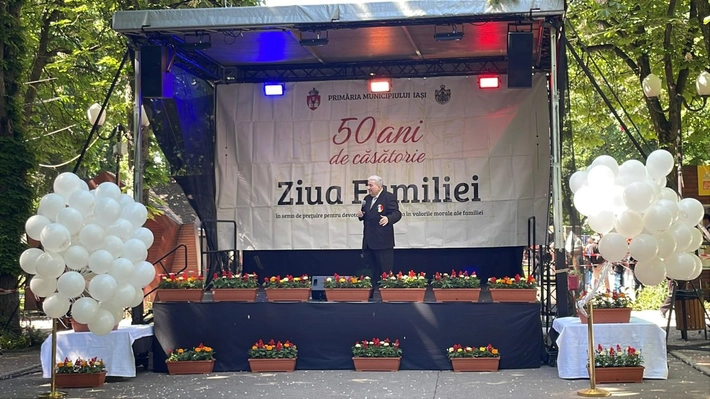Ziua Familiei este sărbătorită astăzi în Parcul Copou din Iași. Cântărețul Fuego va susține un recital cu această ocazie