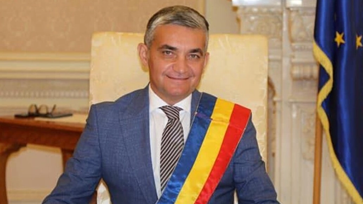 Primarul din Sinaia, Vlad Oprea, arestat preventiv, după ce a încălcat termenii controlului judiciar, a ajuns la spital