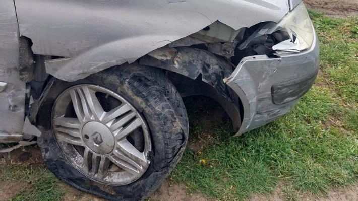 Accident rutier în localitatea Bohotin. Un autoturism a fost implicat