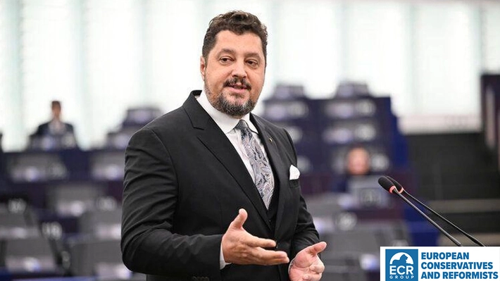 Claudiu Târziu, președinte Partidul Acțiunea Conservatoare, europarlamentar și membru ECR, denunță schimbarea încadrării juridice a lui Călin Georgescu: „Justiția-spectacol lovește din nou”