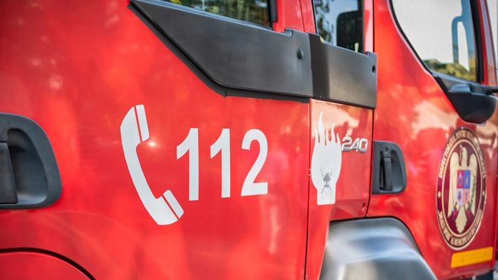 Incendiu fară precedent. Intervin peste 20 de autospeciale de pompier
