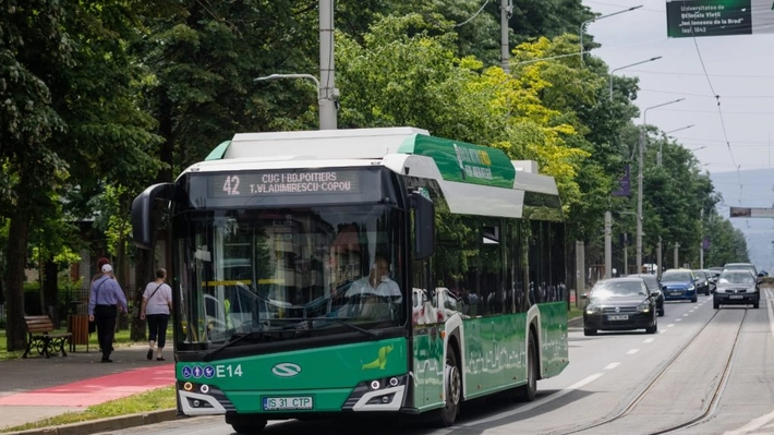 Mai puține mijloace de transport în comun la stradă! Călătorii vor aștepta mai mult timp în stații