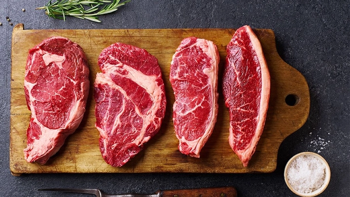 Se va da ordin în UE. Românii care consumă carne trebuie să știe. Schimbarea va fi obligatorie în toate țările