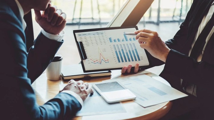 Investitorii străini fug din România! Cum este afectat mediul de afaceri