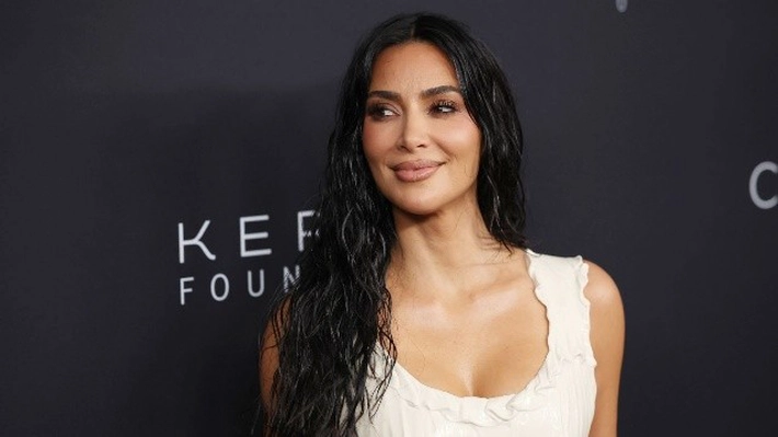 Kim Kardashian lansează sutienul cu piercing fals. Iată cum arată cel mai îndrăzneț trend în lenjeria intimă