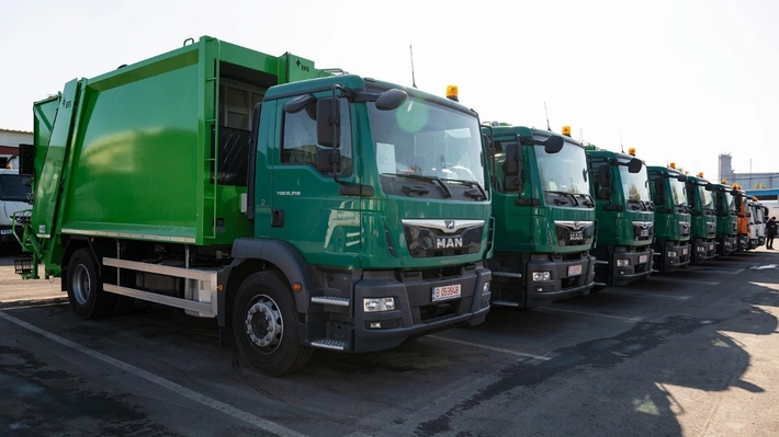 Salubris cumpără două autoutilitare noi! Prețul va fi de 100.000 de euro